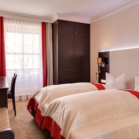 Hotel Promenade Herrsching am Ammersee Buitenkant foto